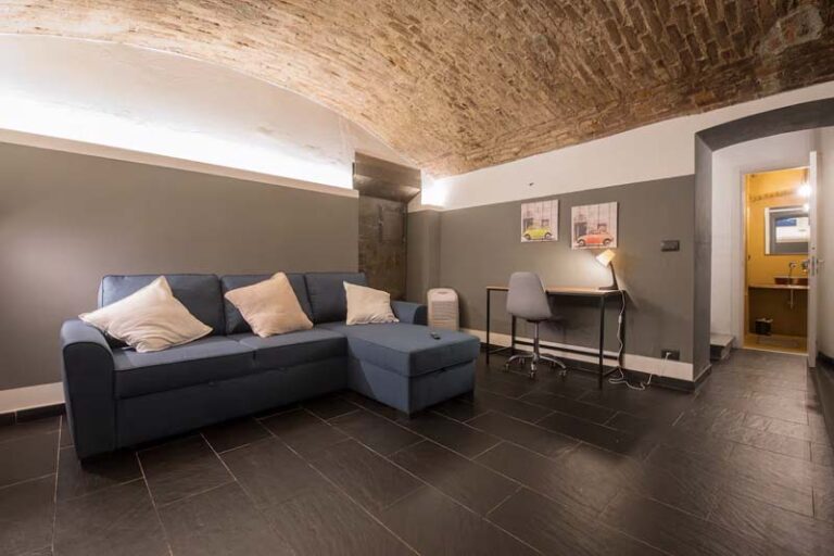 023b47d5-0822-43aa-95d5-be506da041e9