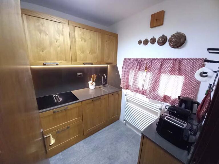 2d1560a7-d9ae-45a0-bbff-d07f3f8e6fcf