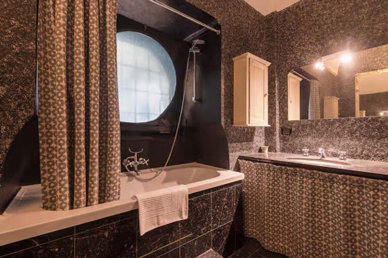 81738c81-bdfe-4961-bcc2-2c51ff271780