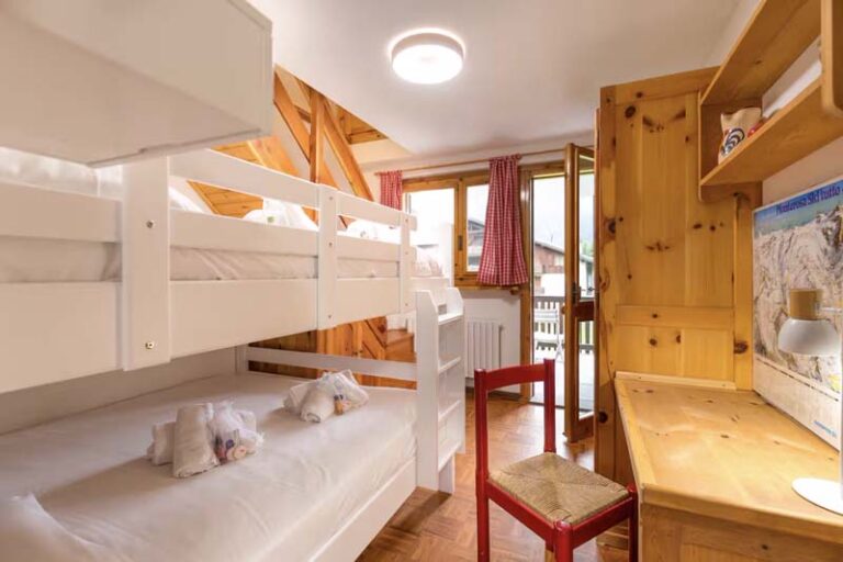 8f72bdfd-6759-4fbd-be71-9fbdff21afe4