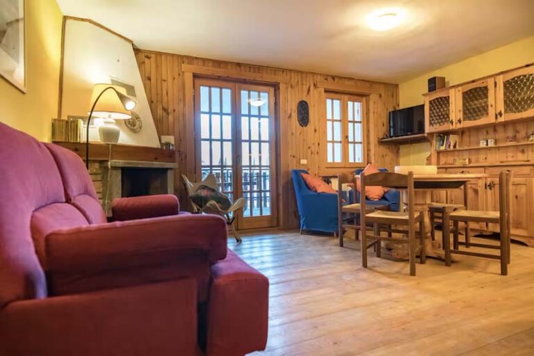 9061161d-faeb-42f0-928c-b33f9bd9930f