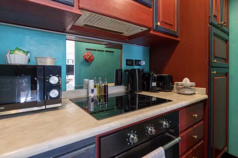 bd2f1868-c0b5-4a5d-b975-f53d292c094c