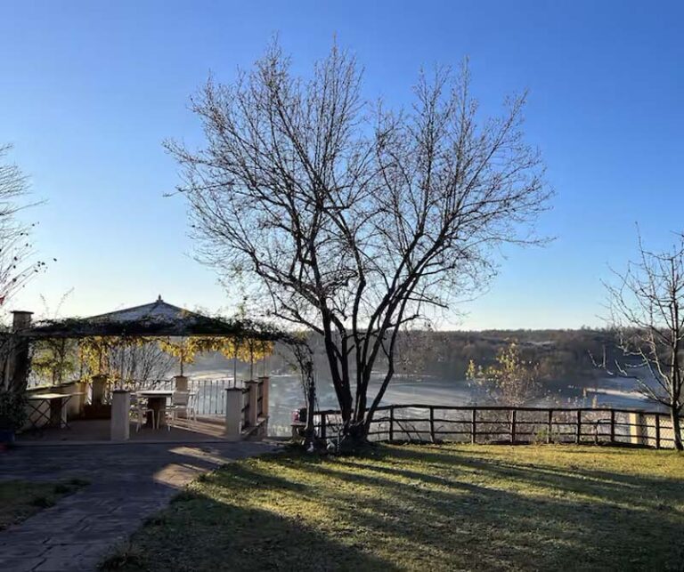 0e9f32ae-d3c1-4d61-8360-f00ead5b28cb